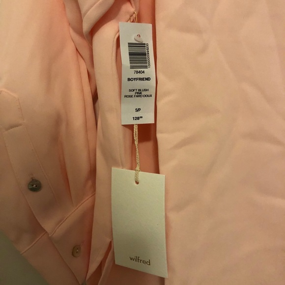 Aritzia Boyfriend Button-Up Shirt - Picture 4 of 5